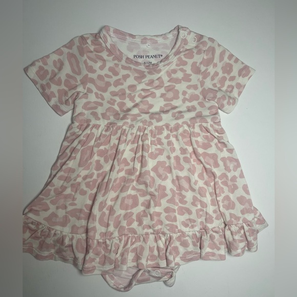 Posh Peanut Delaney Print Onesie - Picture 1 of 4
